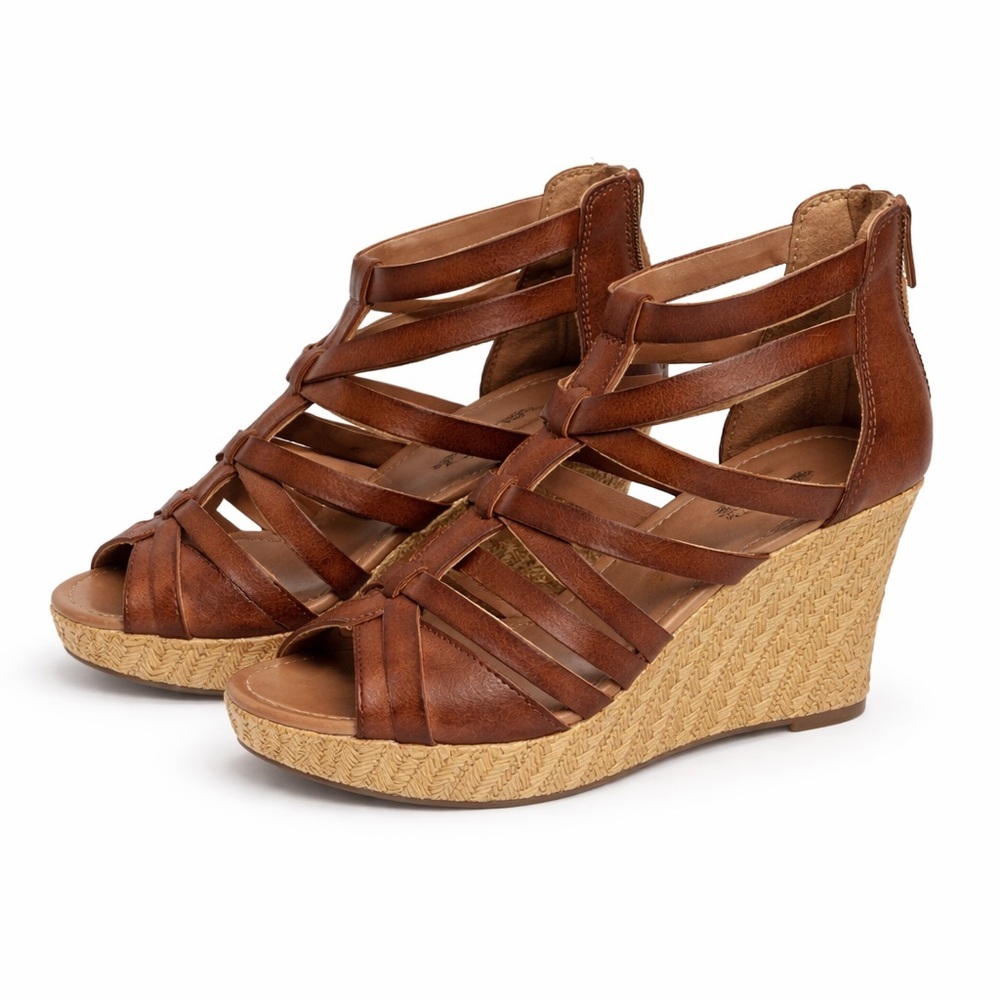 WOMENS AMERICAN EAGLE STRAPY WEDGE SHOES SIZE 6.5 BROWN